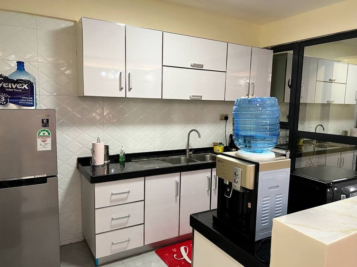 Beautifully Furnished 2 Bedroom Apartment Image 4