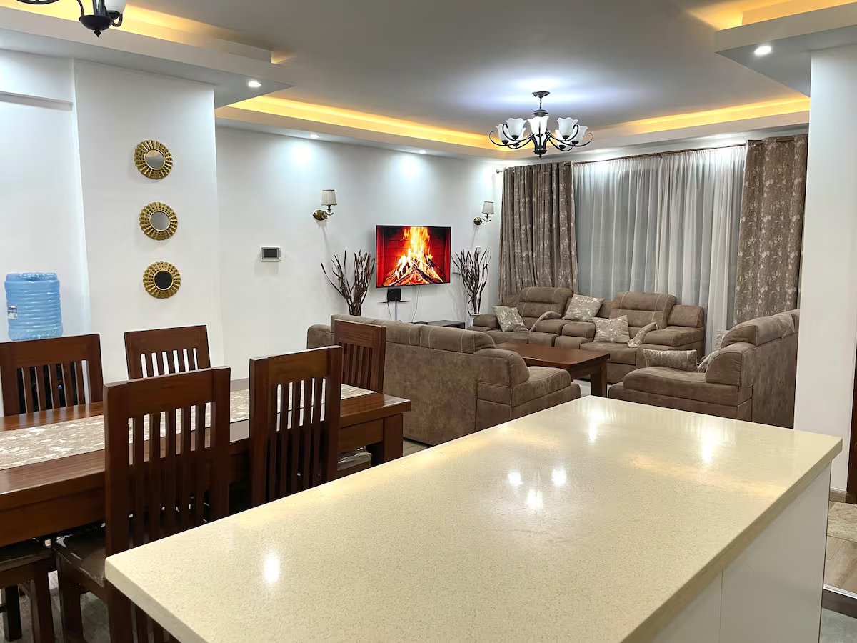 Spacious & Unique Apt in Kilimani
                    Image 3