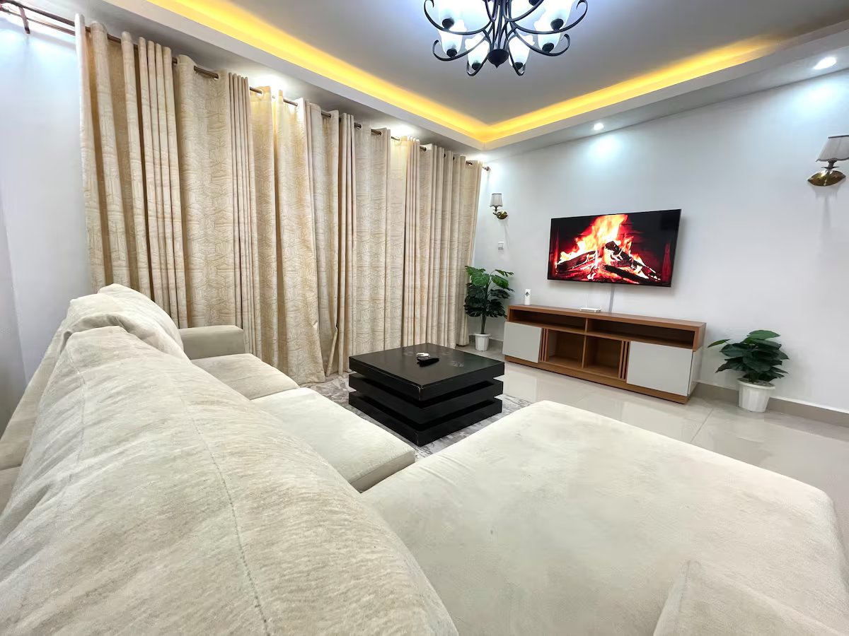 2 Bedroom Apartment Image 1