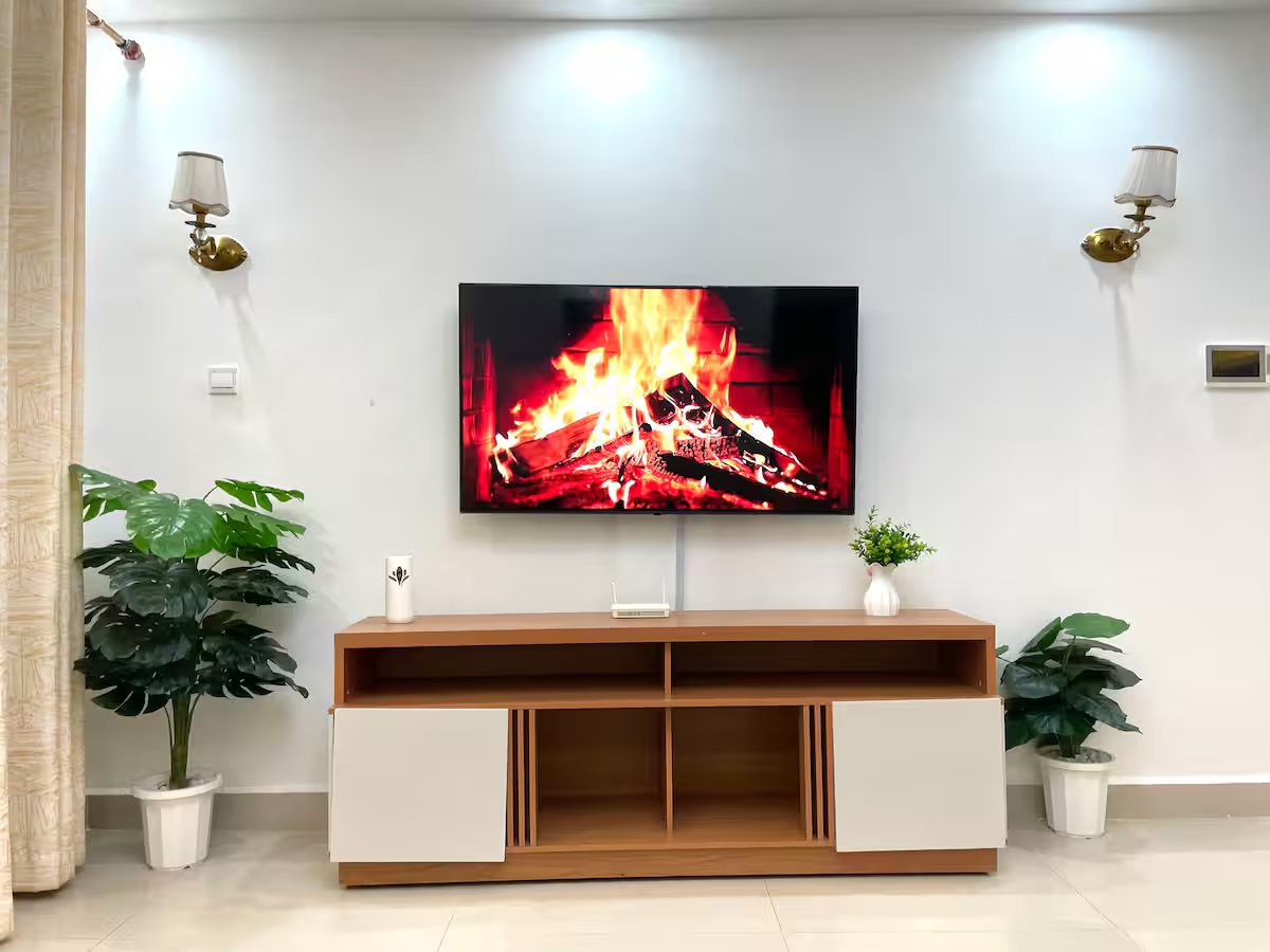 2 Bedroom Apartment Image 3