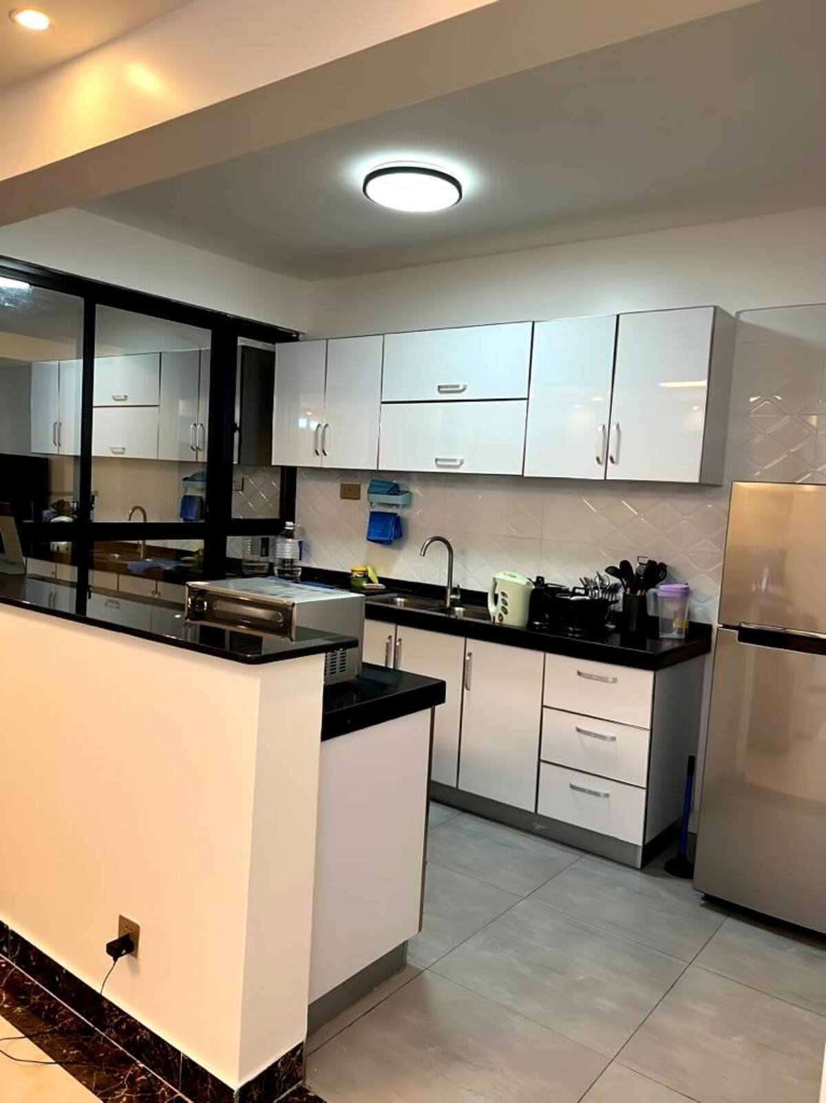 2 Bedroom Apartment Image 2