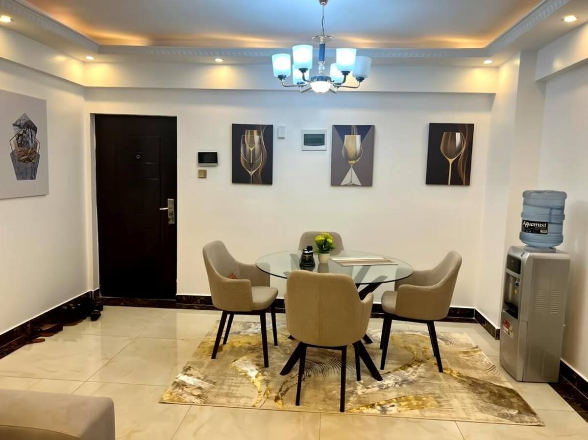 2 Bedroom Apartment Image 3